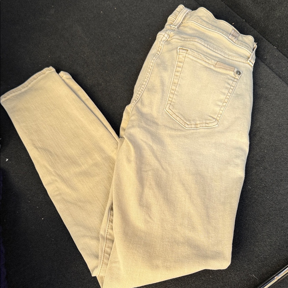 7 For All Mankind Light Tan Skinny Jeans